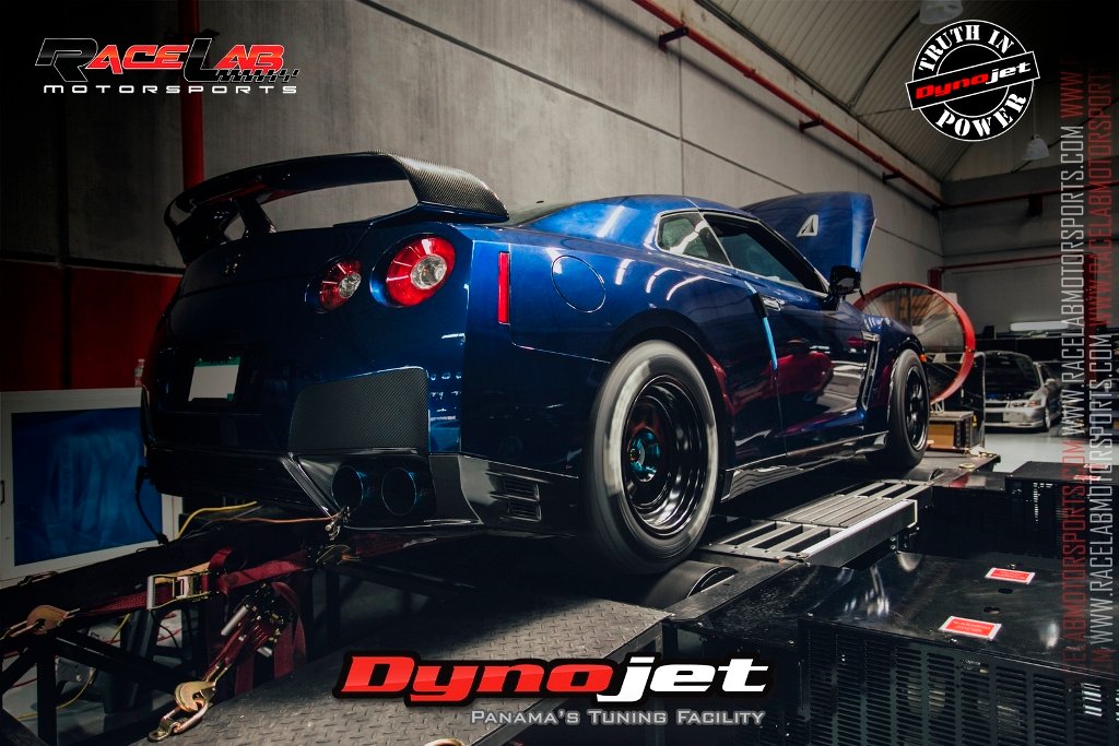 Race Lab dyno room